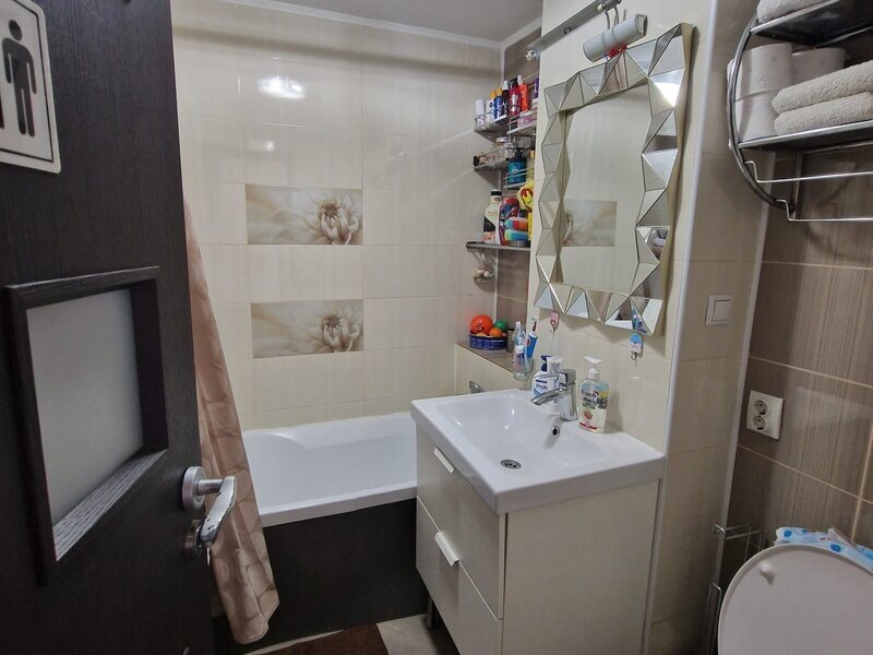 Baba Novac, Campia Libertatii, 5 minute parc IOR, 10 minute metrou Muncii