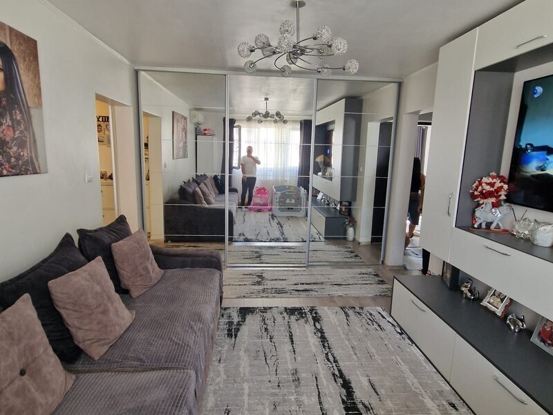 Baba Novac, Campia Libertatii, 5 minute parc IOR, 10 minute metrou Muncii